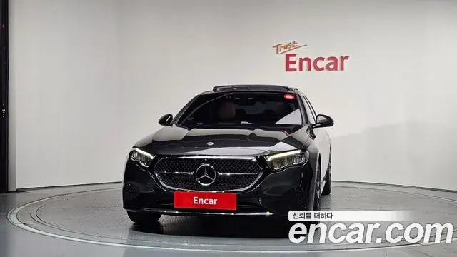Mercedes-Benz E-Class 2025 — Şəkil 15/32