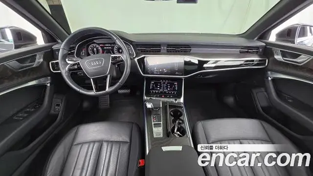 Audi A6 2021 — Photo 12/20