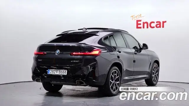 BMW X4 2023 — Şəkil 6/31