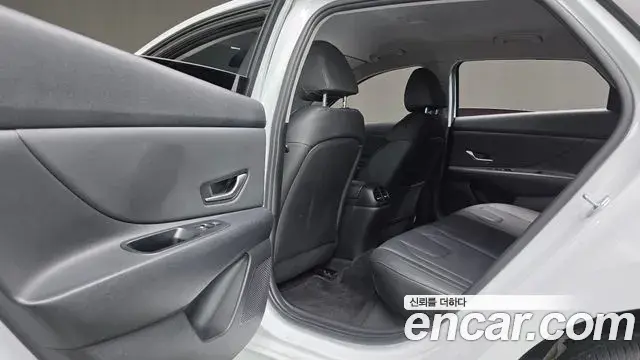 Hyundai Avante 2021 — Фото 17/20