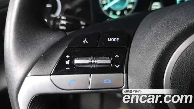 Hyundai The New Avante Hybrid 2021 — Photo 26/32