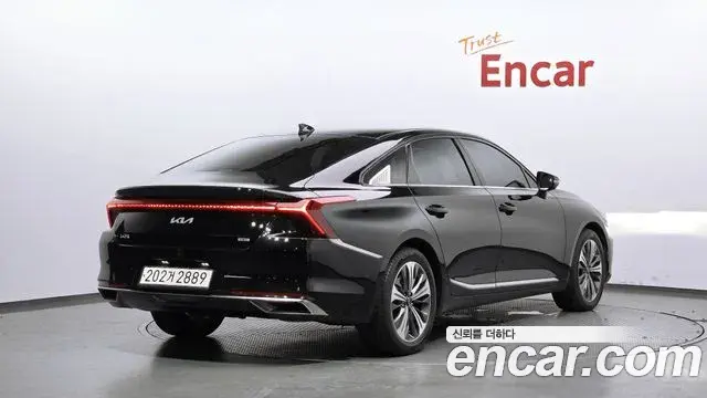 Kia K8 2022 — Photo 11/20