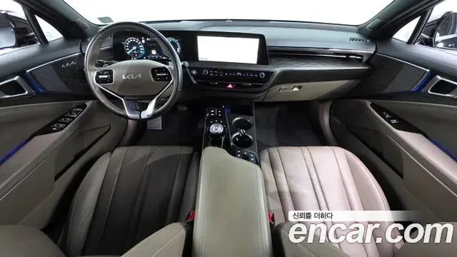 Kia K8 2022 — Photo 2/20
