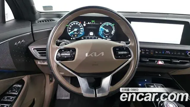 Kia K8 2022 — Photo 9/20