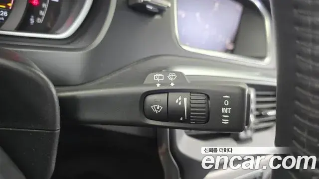 Volvo V40 Cross Country 2019 — Şəkil 3/31