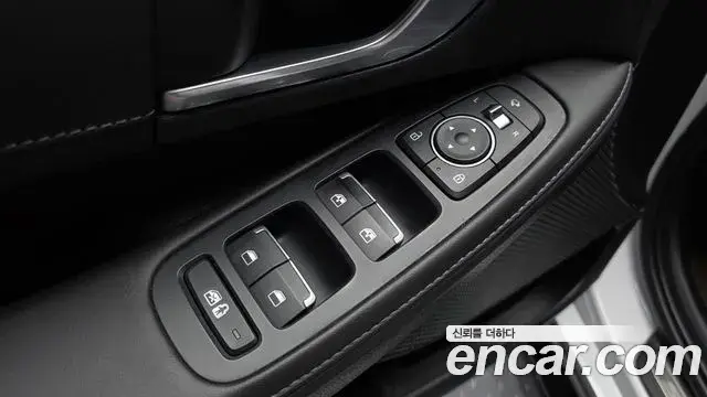 Hyundai Sonata Hybrid 2022 — Photo 12/20
