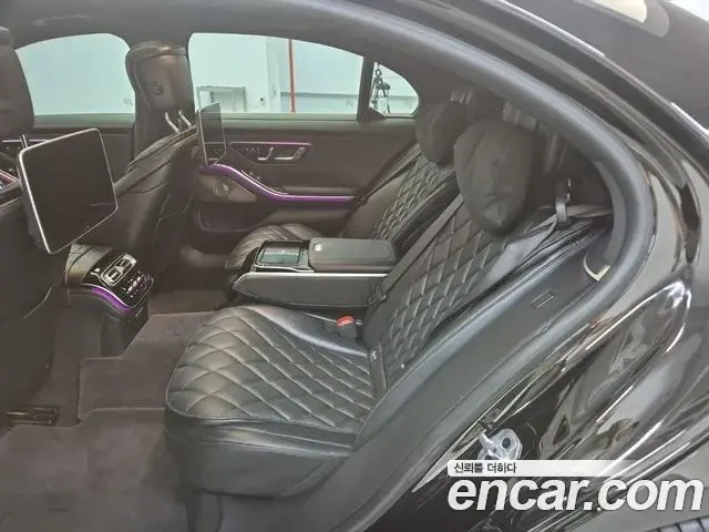 Mercedes-Benz S-Class 2024 — ფოტო 13/18