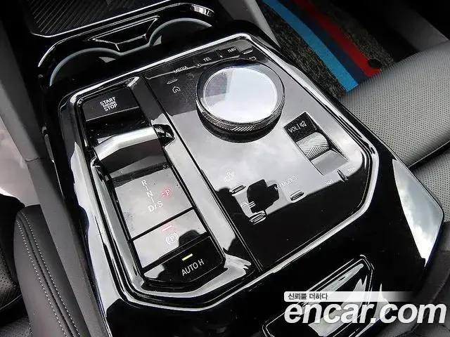 BMW 5 Series 2024 — Фото 11/20