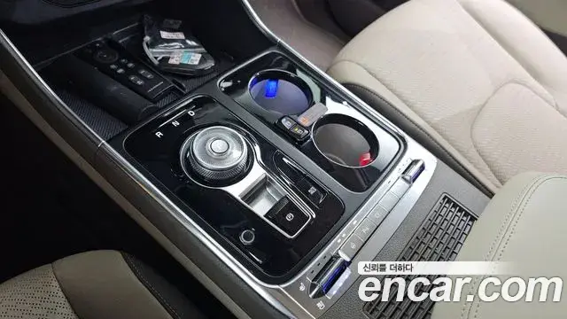 Kia Carnival 2025 — Фото 7/20