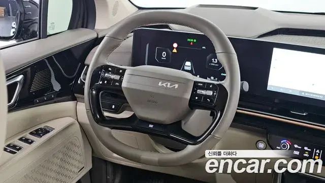Kia Carnival 2025 — Фото 13/20