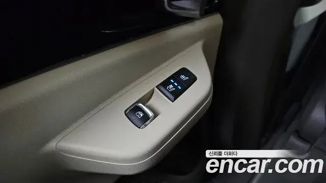 Kia Carnival 2025 — Şəkil 23/34