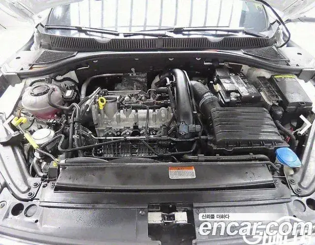 Volkswagen Jetta 2020 — Şəkil 10/20