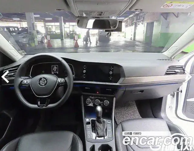 Volkswagen Jetta 2020 — Şəkil 15/20