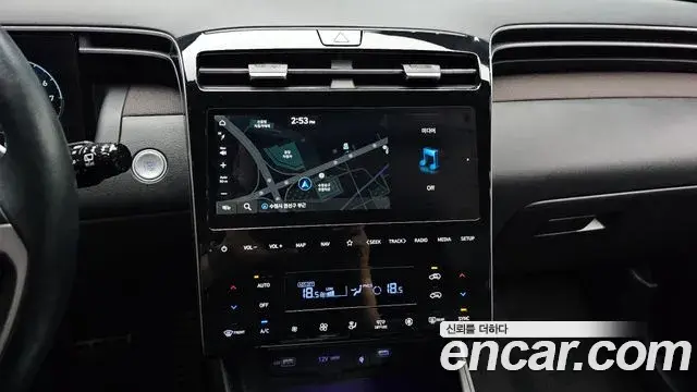 Hyundai The New Tucson 2021 — Фото 13/20