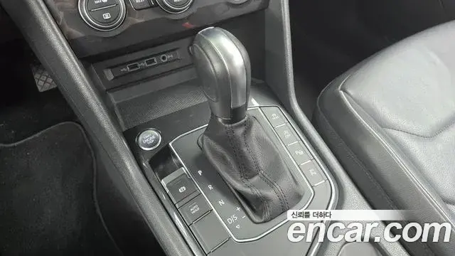 Volkswagen Tiguan Allspace 2020 — Şəkil 8/20