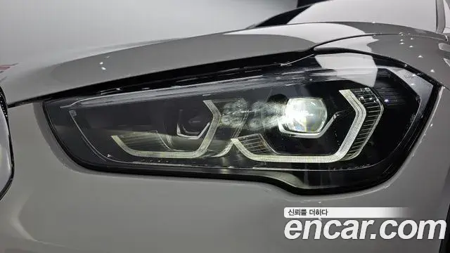 BMW X1 2020 — Photo 12/35