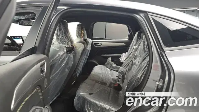 Renault Samsung Arkana 2026 — ფოტო 18/31