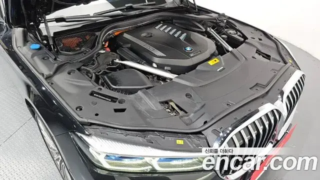 BMW 7 Series 2021 — Şəkil 10/31