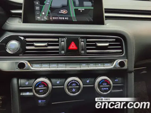 Genesis G70 2018 — Şəkil 1/17