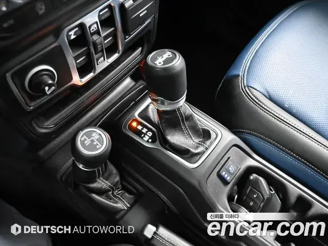 Jeep Wrangler 2019 — Photo 18/20