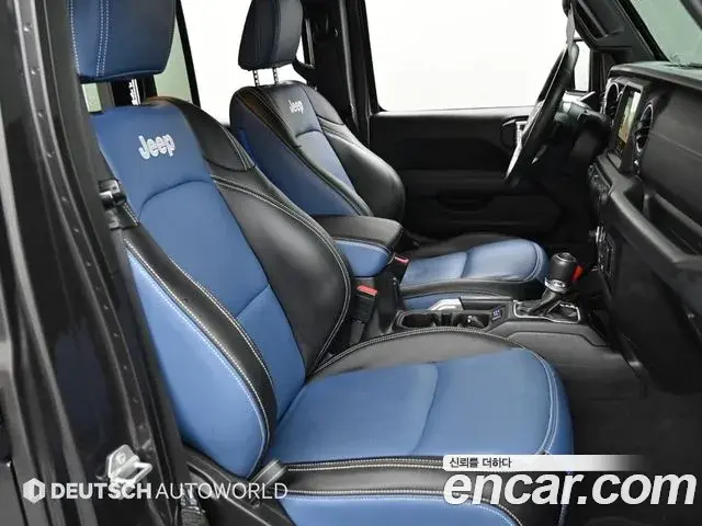 Jeep Wrangler 2019 — Photo 13/20