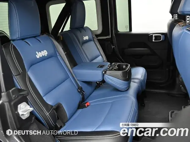Jeep Wrangler 2019 — Photo 14/20