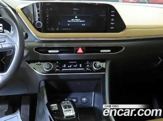 Hyundai Sonata Hybrid 2019 — Şəkil 17/20
