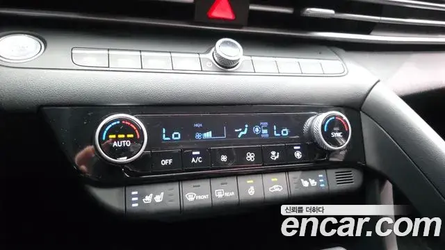 Hyundai The New Avante Hybrid 2023 — Photo 26/30