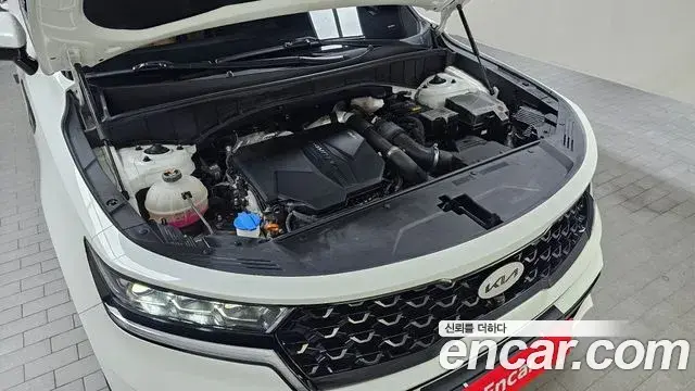 Kia Sorento 2021 — Şəkil 25/31