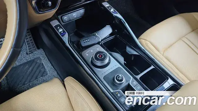 Kia Sorento 2021 — Şəkil 6/31
