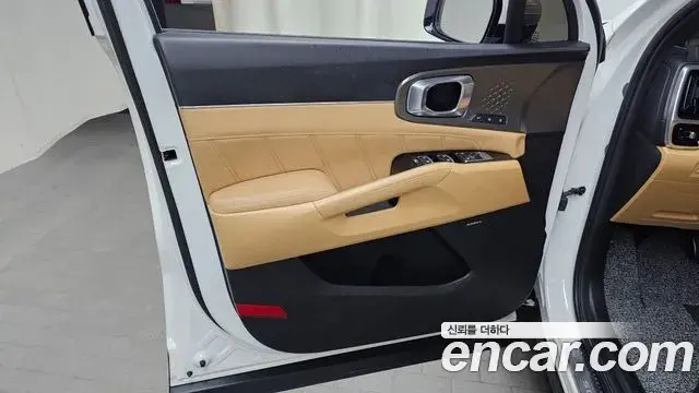 Kia Sorento 2021 — Şəkil 28/31