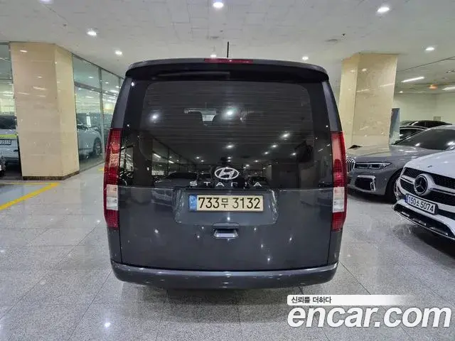 Hyundai Staria 2022 — Şəkil 18/18
