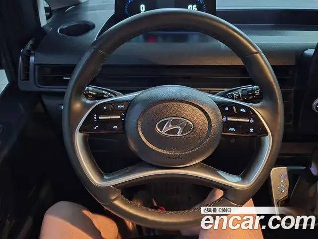 Hyundai Staria 2022 — Şəkil 2/18