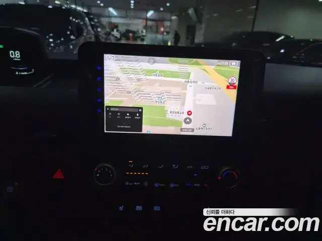 Hyundai Staria 2022 — Şəkil 16/18