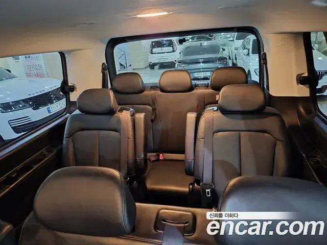 Hyundai Staria 2022 — Şəkil 11/18