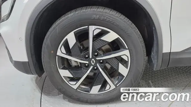 Renault Samsung QM6 2023 — ფოტო 15/20