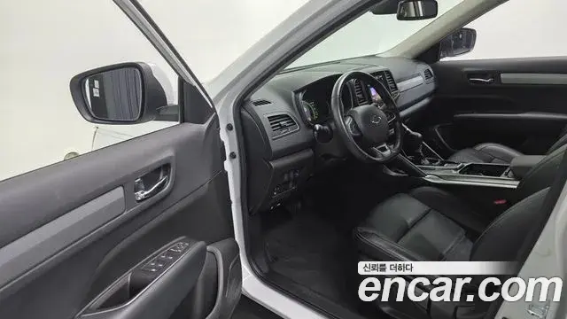 Renault Samsung QM6 2023 — ფოტო 11/20