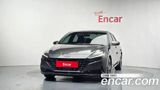 Hyundai The New Avante Hybrid 2020 — Photo 3/20