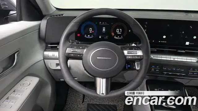 Hyundai Kona 2024 — Фото 13/20