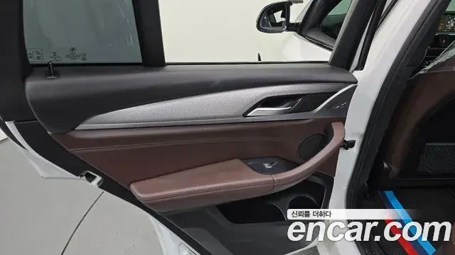 BMW X4 2019 — ფოტო 26/34