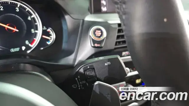 BMW X4 2019 — ფოტო 27/34