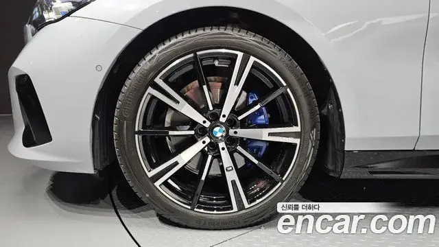 BMW 5 Series 2026 — ფოტო 20/31