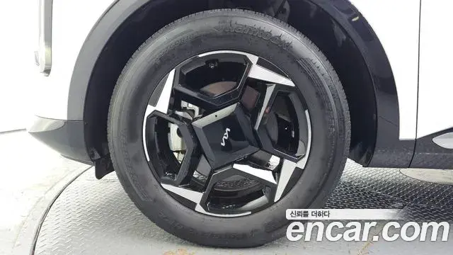 Kia Sportage 2025 — Şəkil 31/36