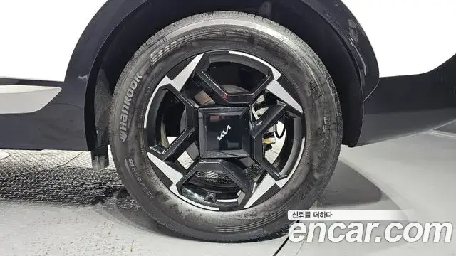 Kia Sportage 2025 — Şəkil 3/36