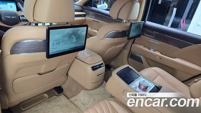 Genesis G90 2022 — ფოტო 7/30