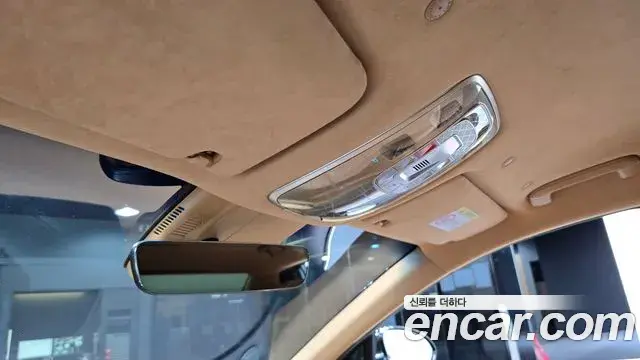 Genesis G90 2022 — ფოტო 24/30
