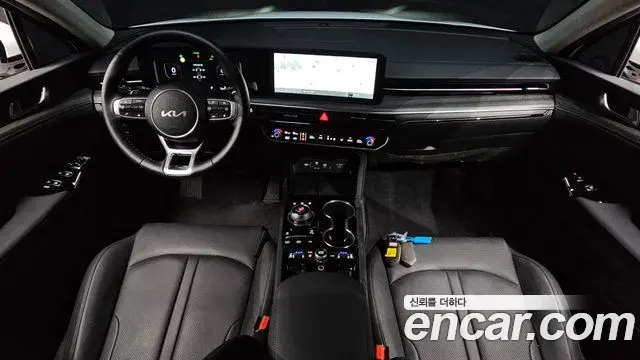 Kia K5 2024 — Photo 8/30