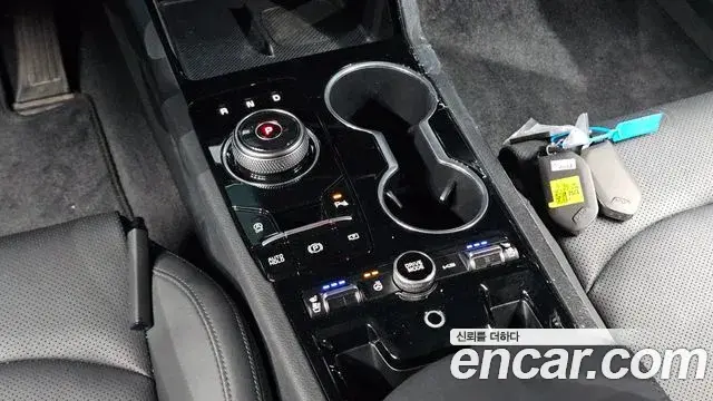 Kia K5 2024 — Photo 2/30