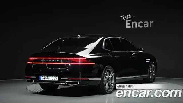 Genesis G90 2023 — ფოტო 30/36