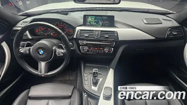 BMW 3 Series 2018 — Фото 7/20